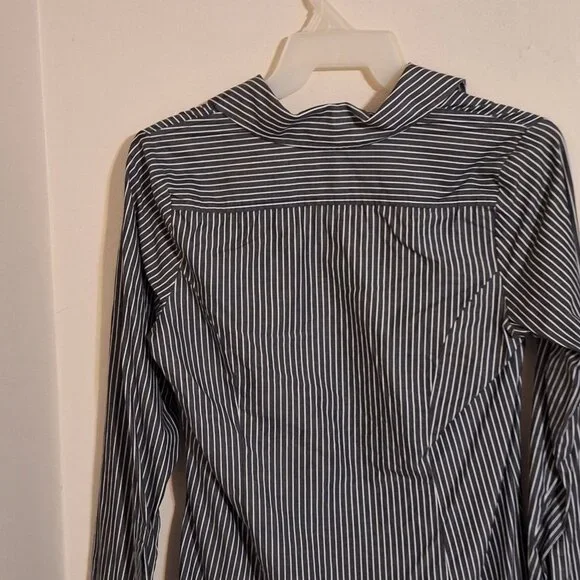 Express Button Down - Picture 9 of 9